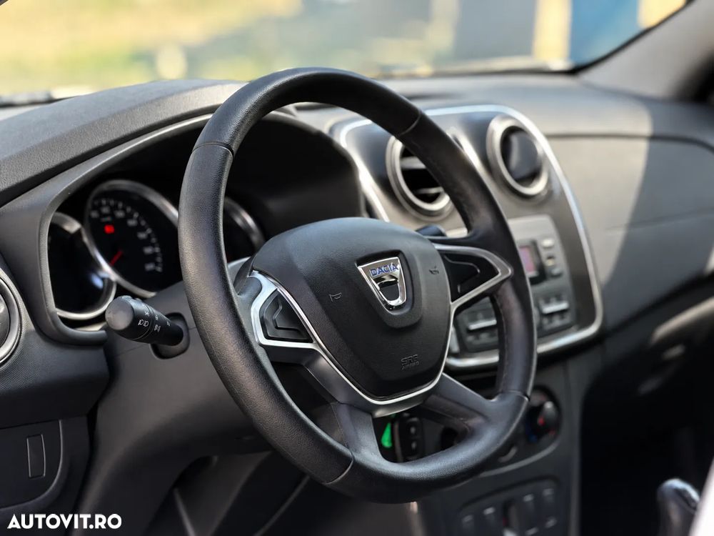 Dacia Sandero 1.5 dCI Laureate - 9