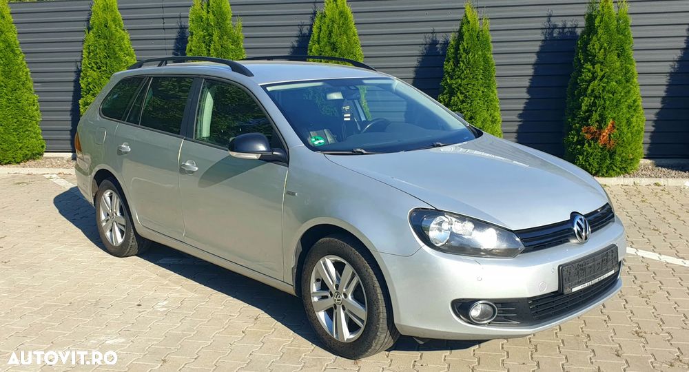 Volkswagen Golf 1.6 TDI DPF MATCH - 11