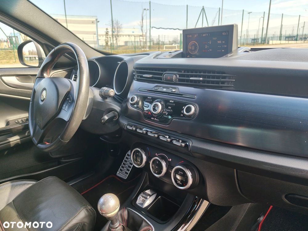 Alfa Romeo Giulietta 1.8 TBi 16V Quadrifoglio Verde - 6