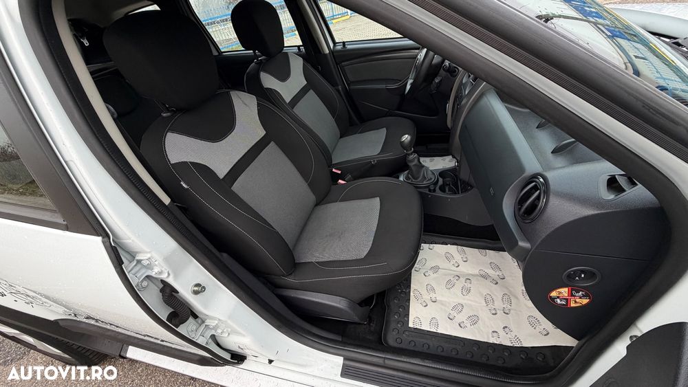 Dacia Duster 1.5 dCi 4x4 Prestige - 16