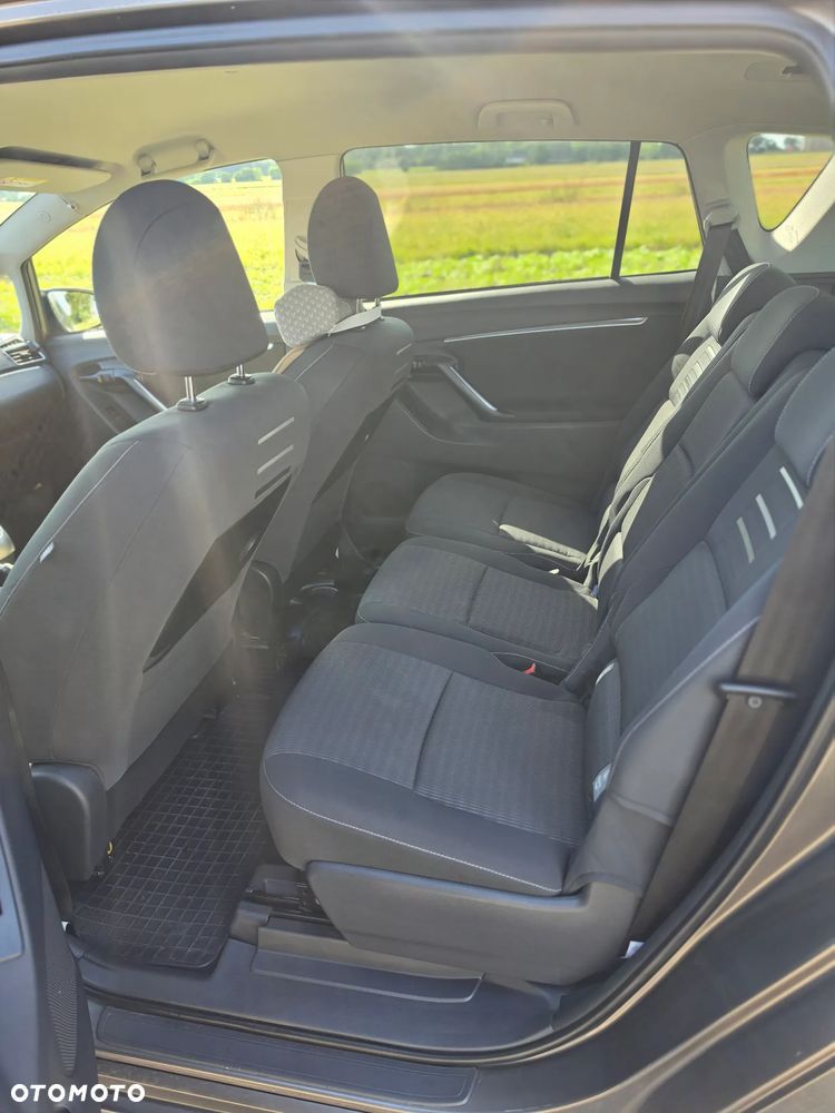 Toyota Verso 1.8 Prestige EU6 - 6