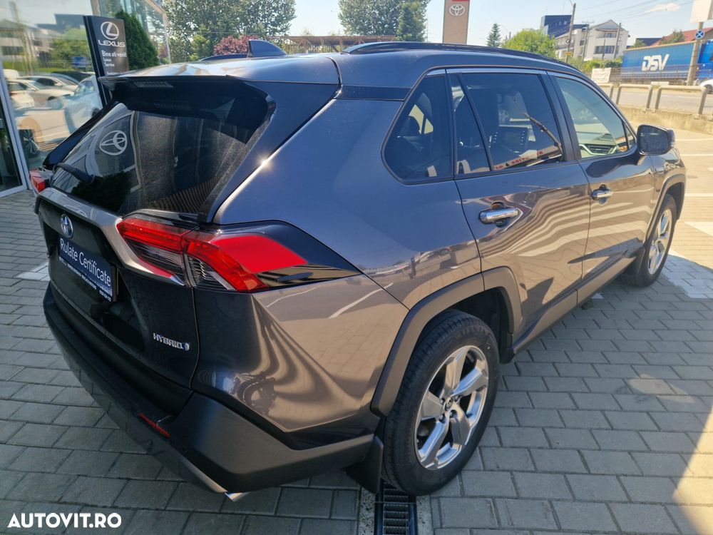 Toyota RAV4 2.5 VVT-iE 4x4 Luxury - 8