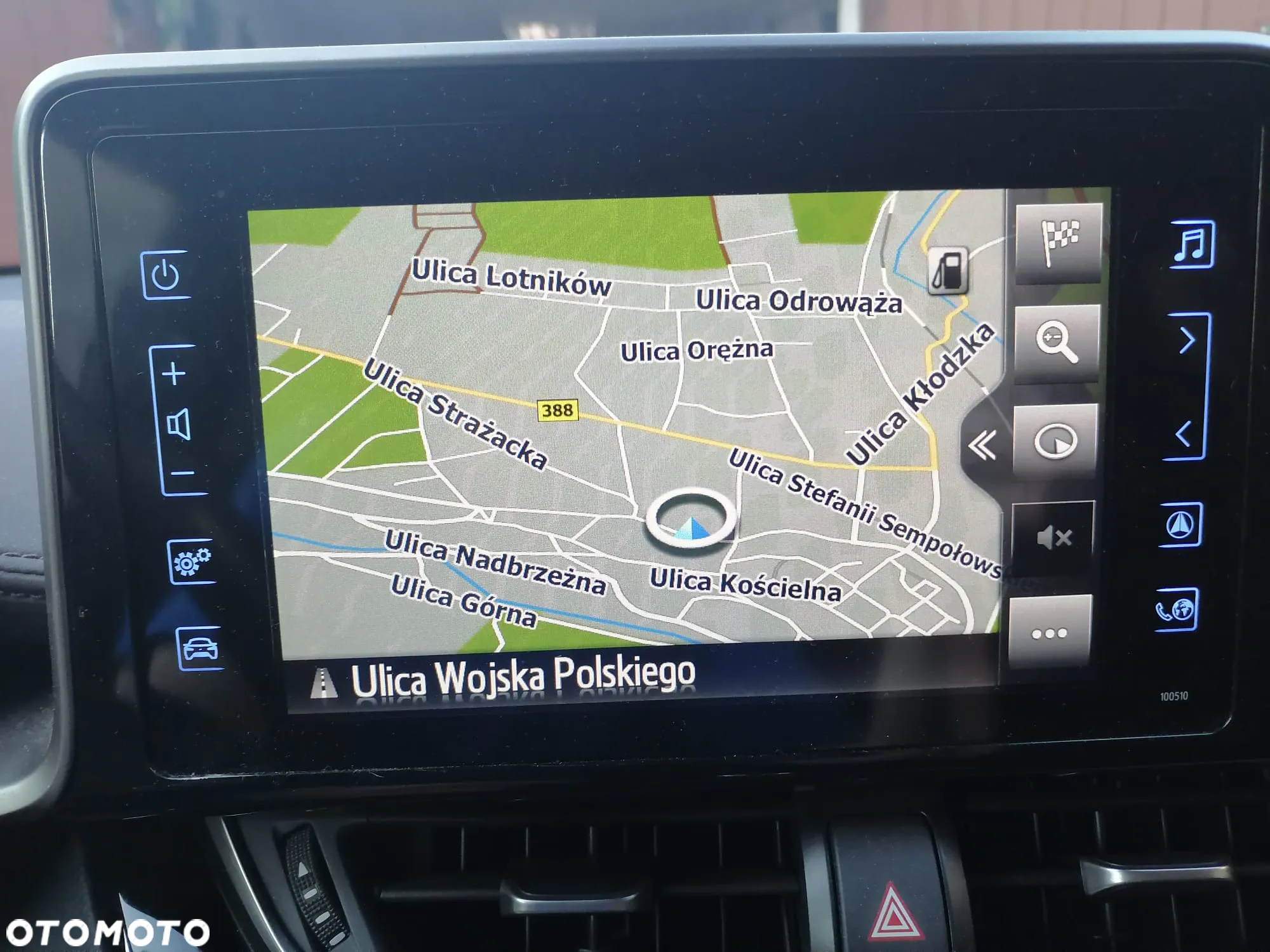 Toyota C-HR 1.2 T GPF Premium - 31