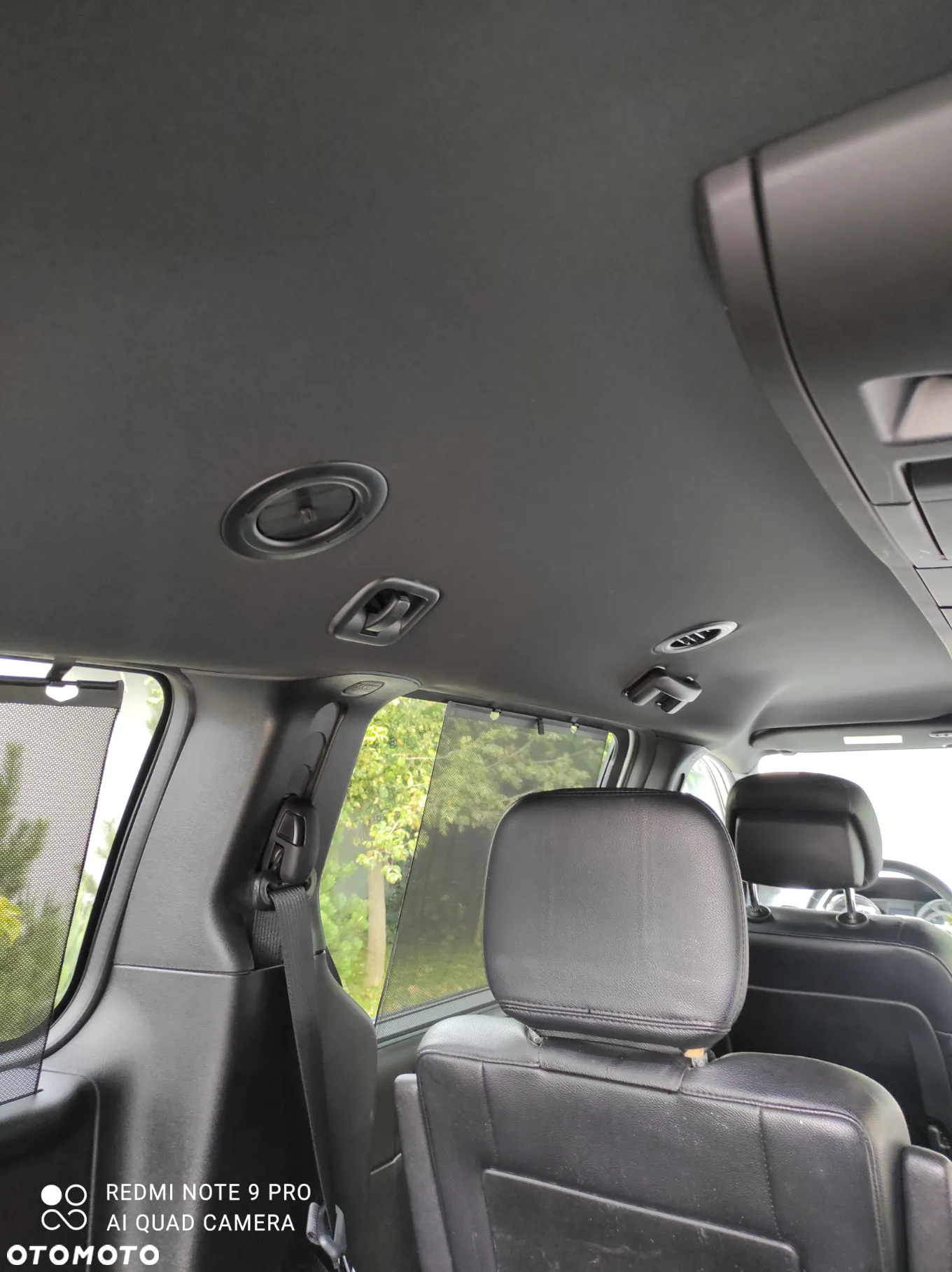 Dodge Grand Caravan - 23