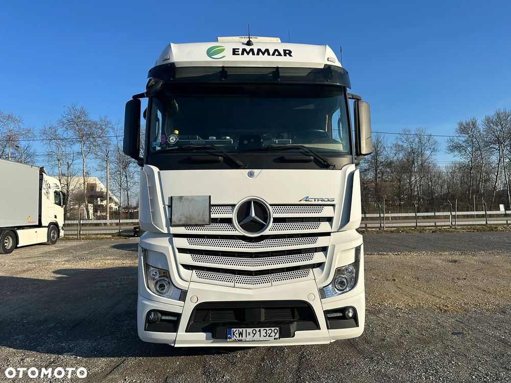 Mercedes-Benz ACTROS - 2