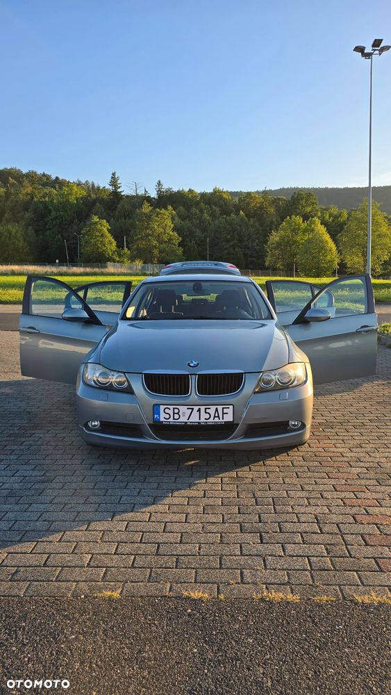 BMW Seria 3 - 1
