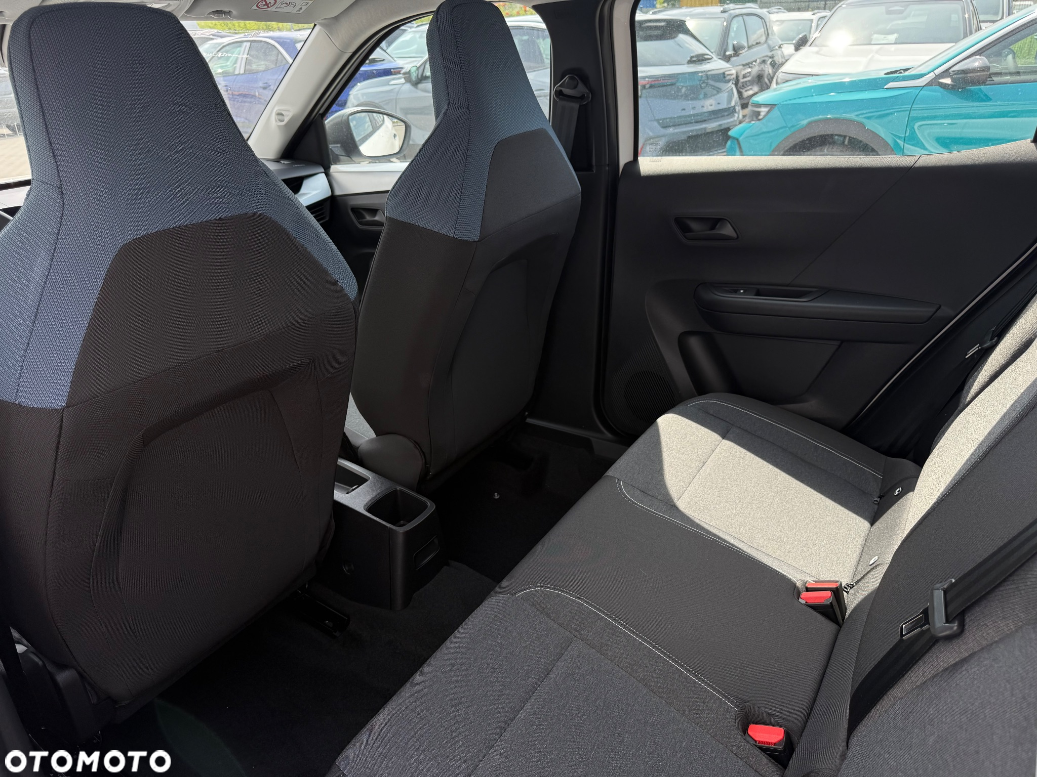 Opel Frontera 1.2 T mHEV Edition eDTC6 - 11