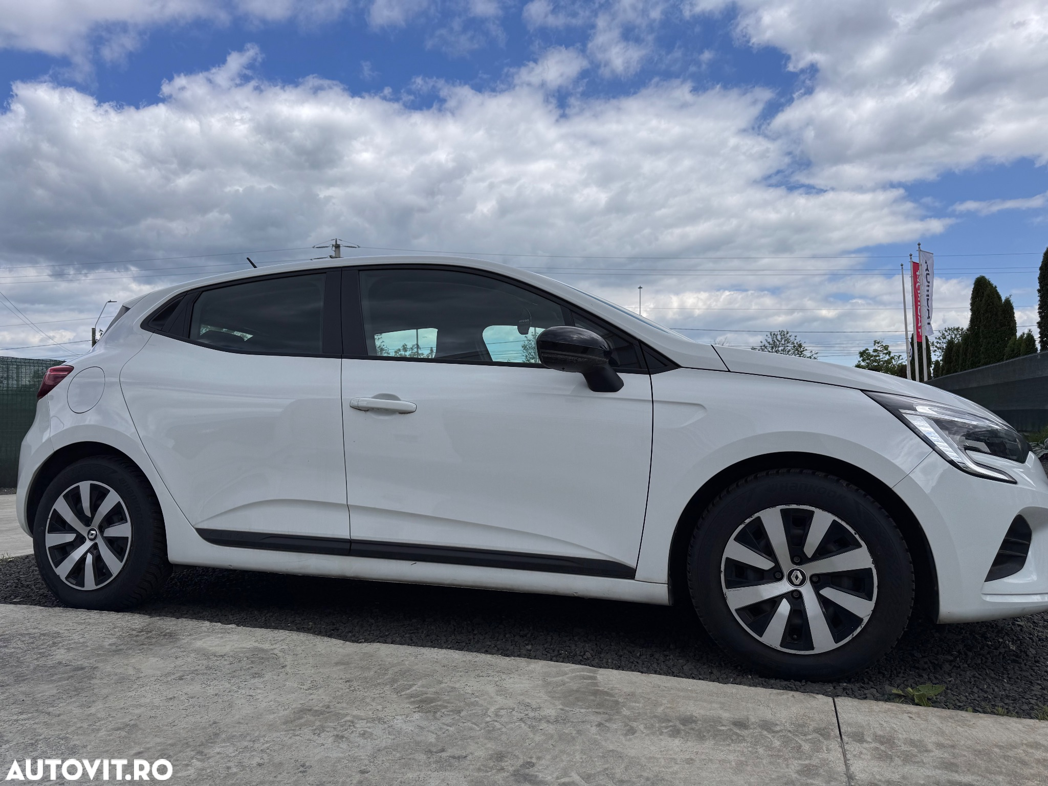 Renault Clio V 1.0 TCe 90 Equilibre - 3