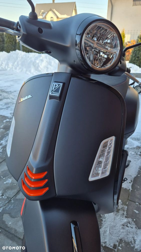 Vespa GTS - 11