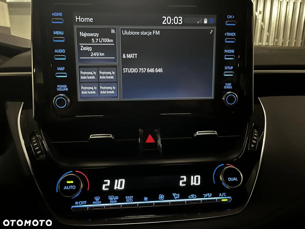 Toyota Corolla 1.6 Comfort - 24