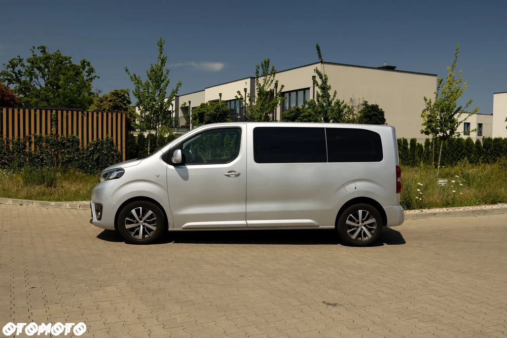 Toyota Proace Verso 2.0 D4-D Long Family - 5