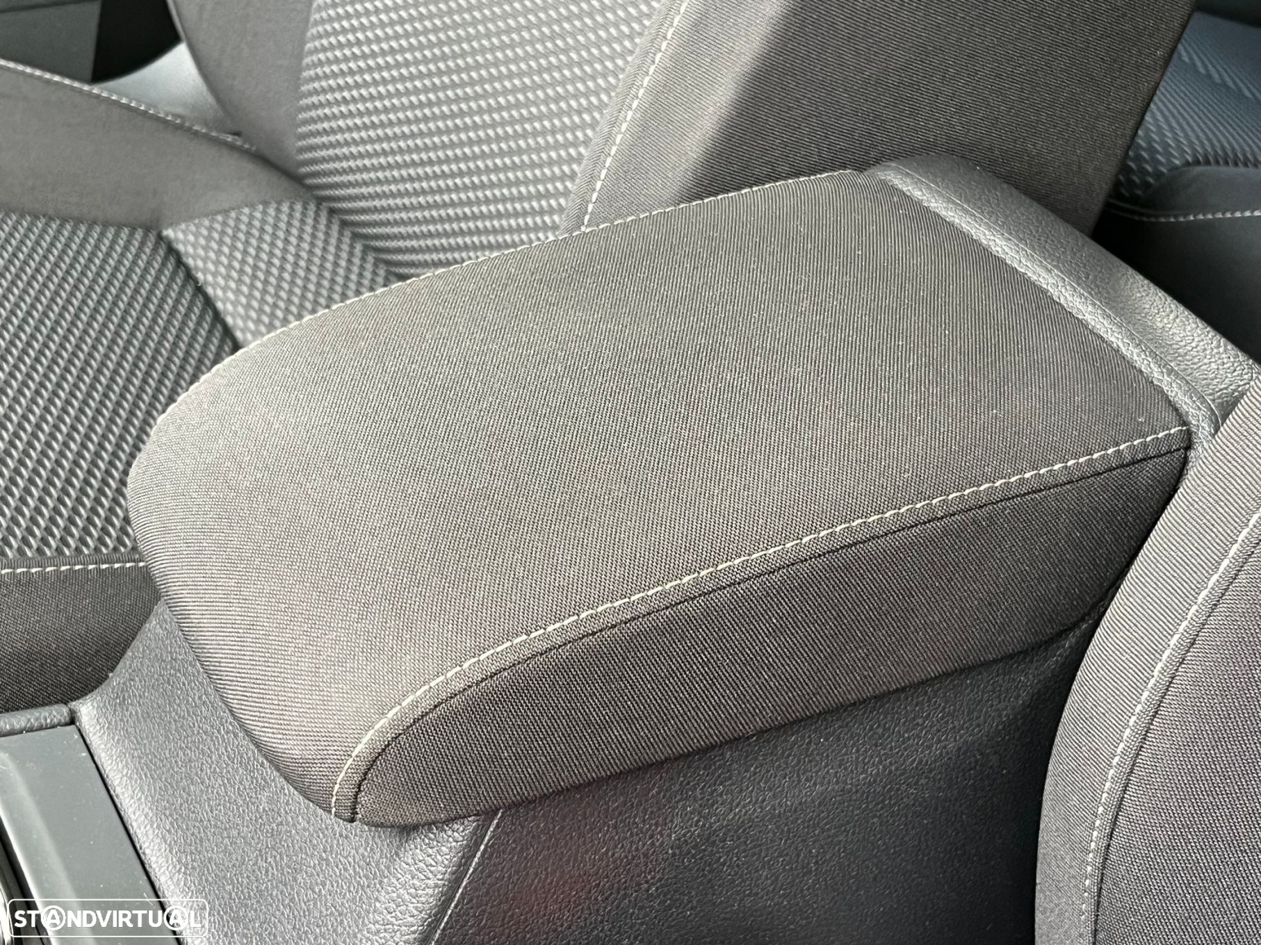 VW Golf 1.0 TSI Trendline Pack - 43