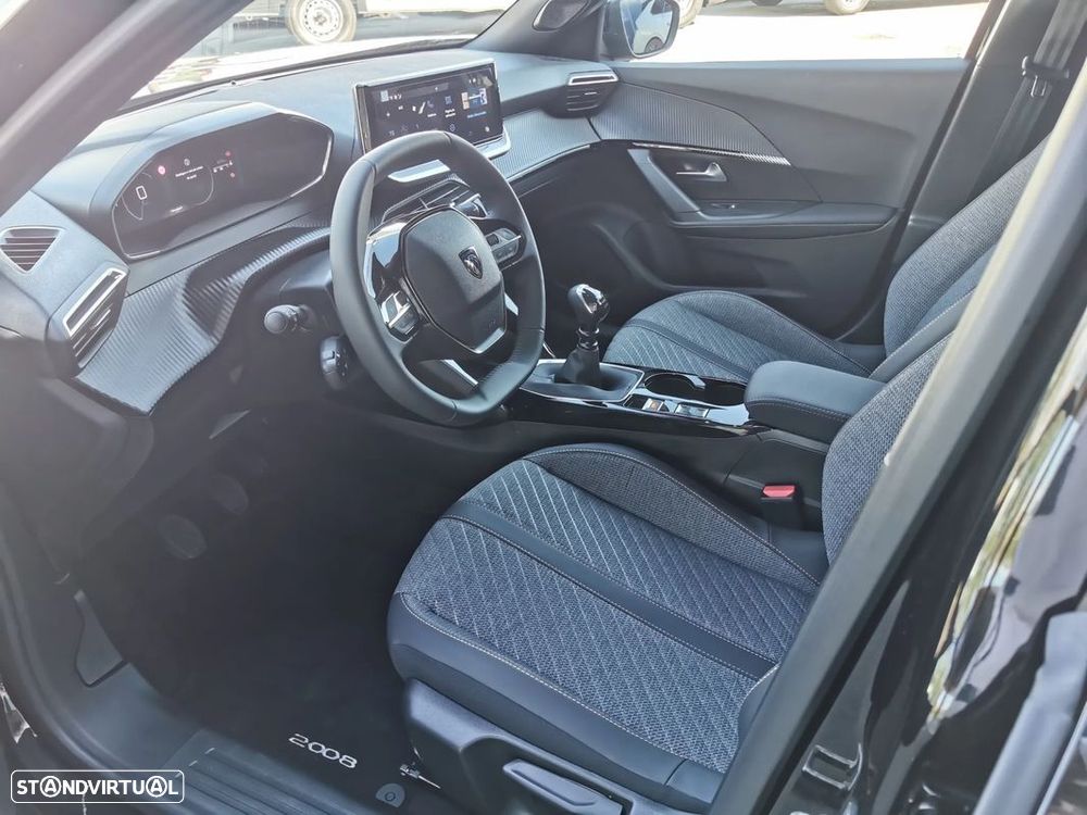 Peugeot 2008 1.2 PureTech Allure - 10