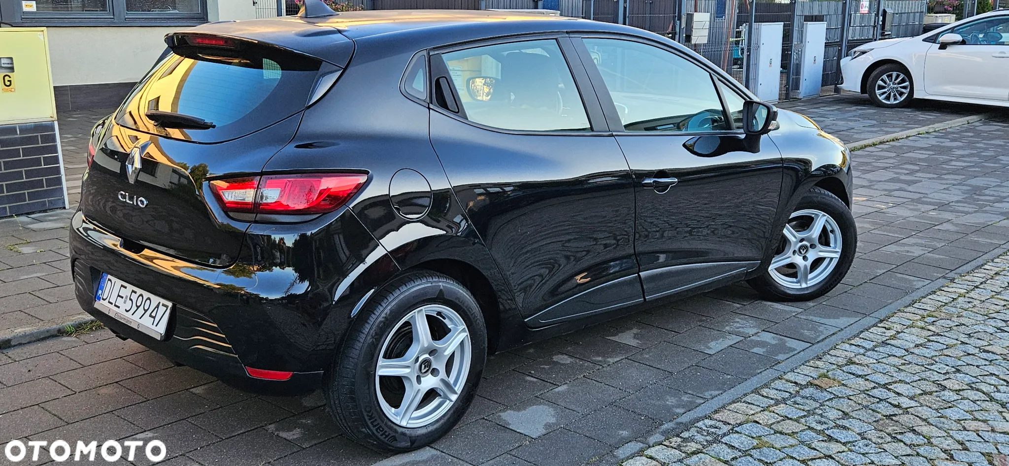Renault Clio 1.2 16V Alize - 4