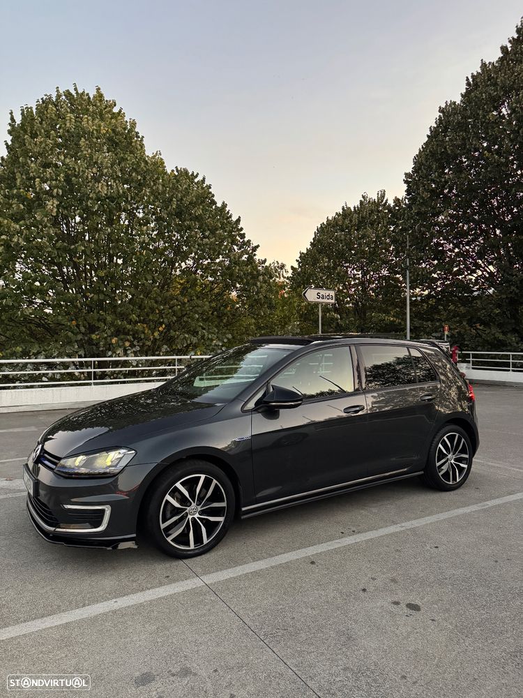 VW Golf 1.4 GTE Plug-In-Hybrid DSG - 5