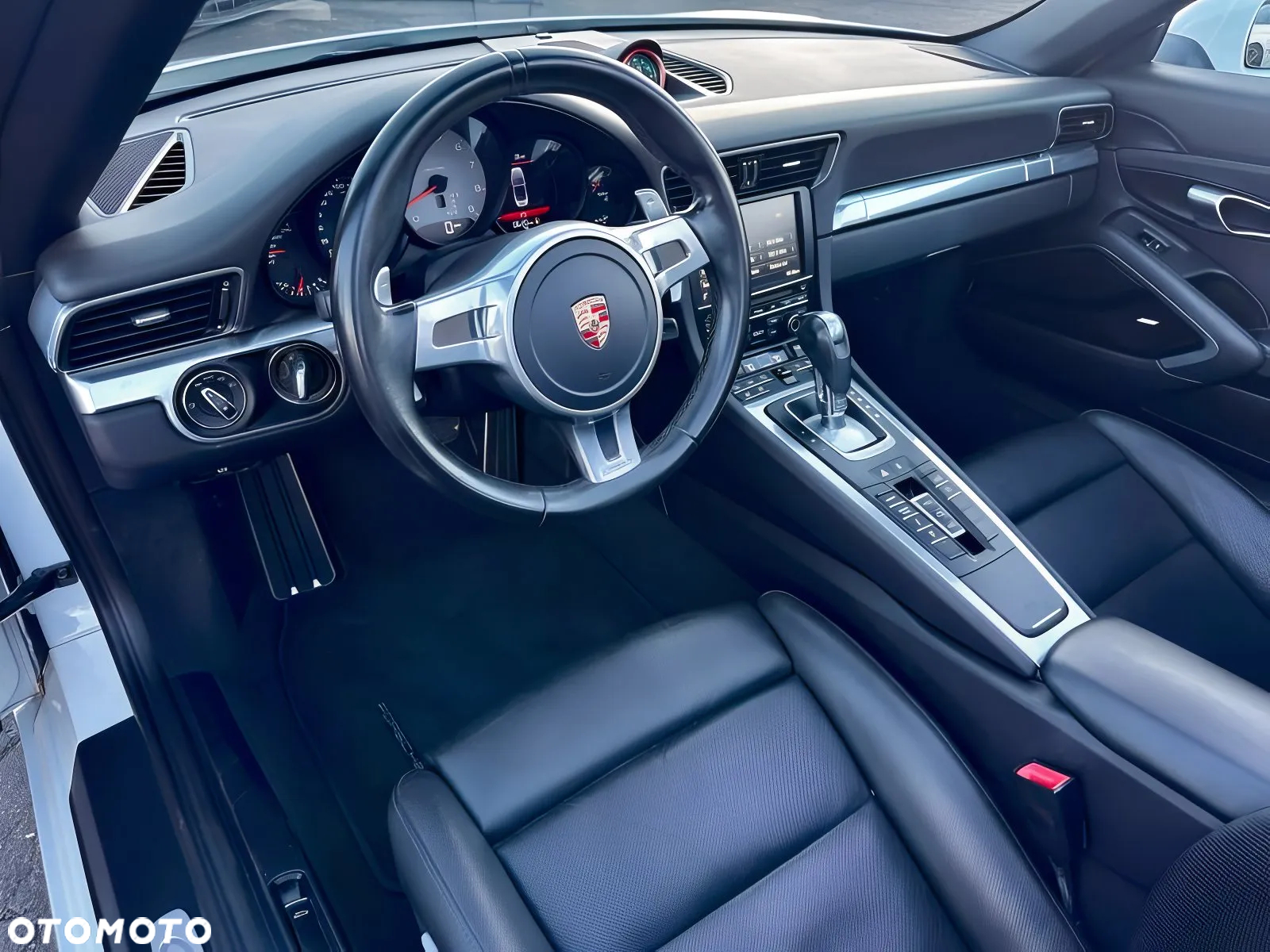 Porsche 911 Carrera S PDK - 8
