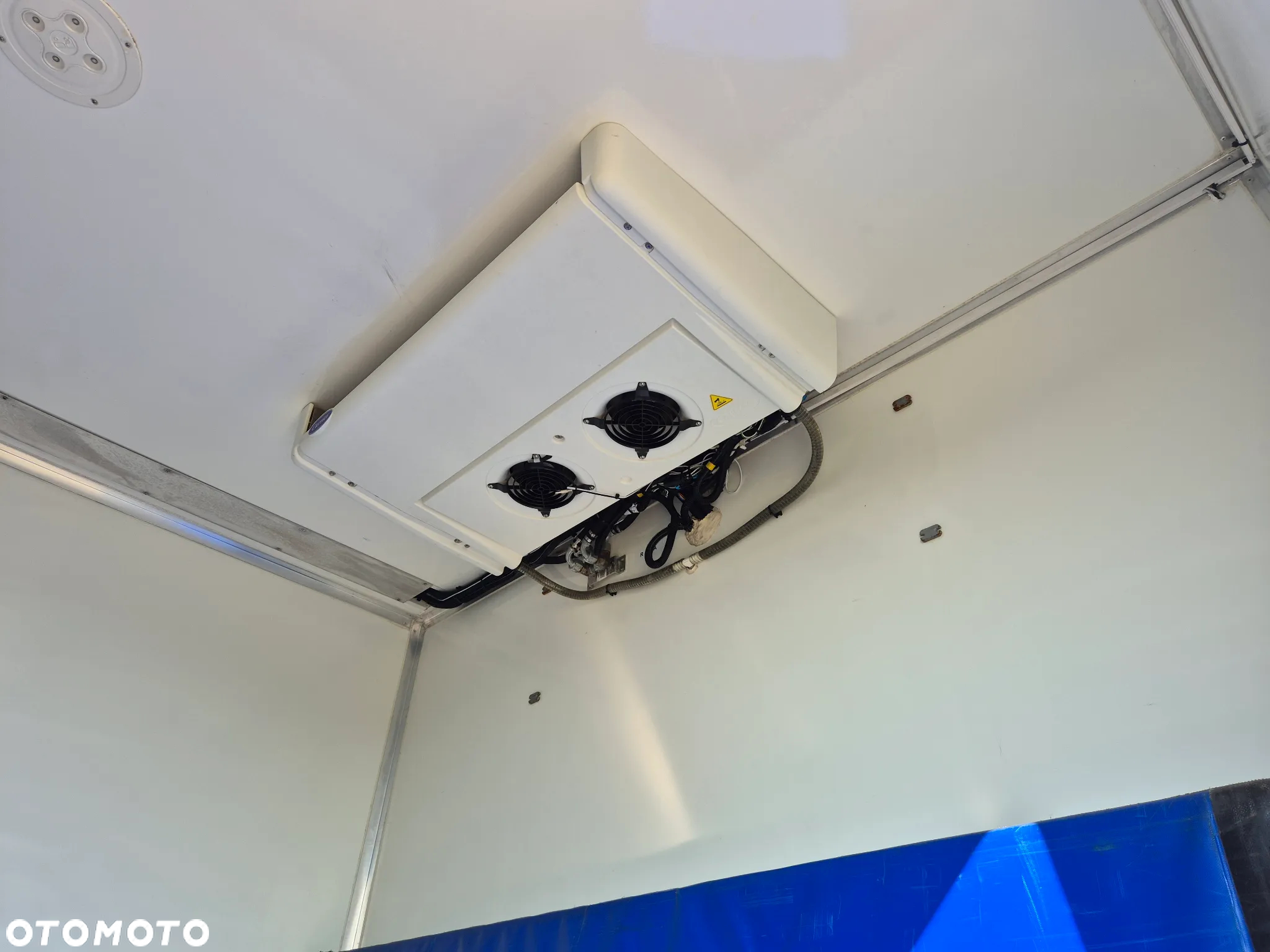 Iveco EUROCARGO 120-190L LIFT EURO6 CHŁODNIA CARRIER XARIOS 600MT - 20