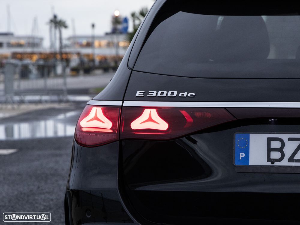 Mercedes-Benz E 300 de - 11