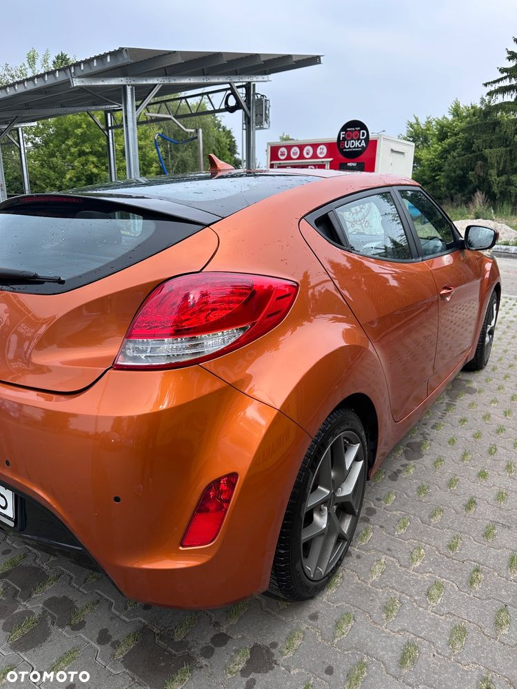 Hyundai Veloster 1.6 Style - 3