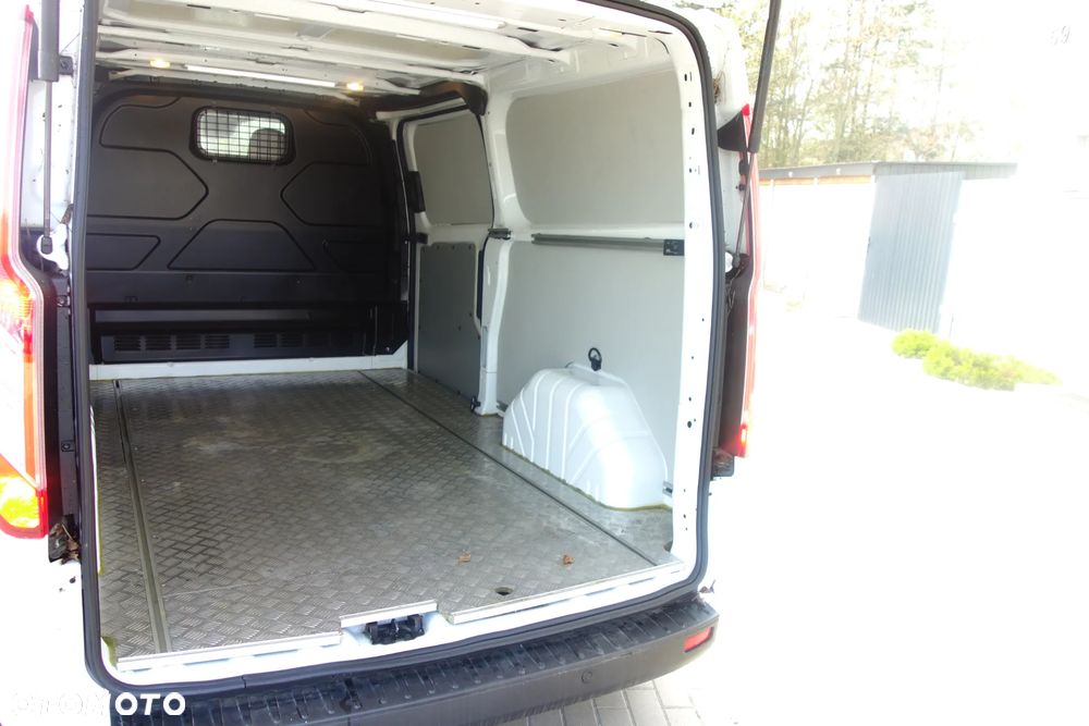 Ford Transit Custom Long 2.0 ecoblue 130 KM Klima - 11