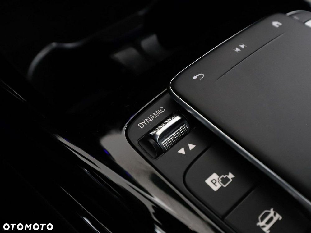 Mercedes-Benz CLA AMG 35 4-Matic 7G-DCT - 33
