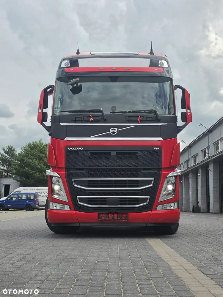 Volvo FH 460 / STANDARD / XXL / i SAVE / EURO 6/ GLOBETROTTER/ / AUTOMAT/SERVIS /2019/ KAMERA/ SKÓRY /PERFEKCYJNY STAN / ZABUDOWY  MIĘDZYOSIOWE/ - 3