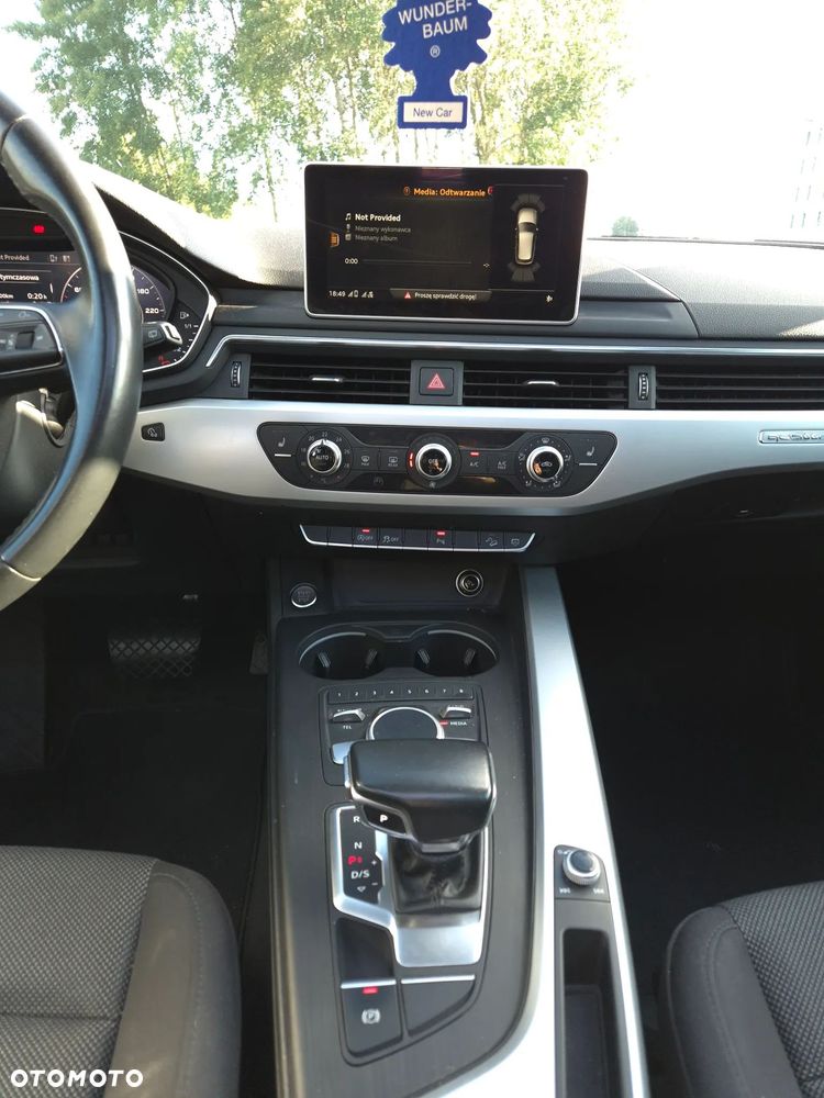 Audi A4 Allroad 2.0 TDI Quattro S tronic - 23
