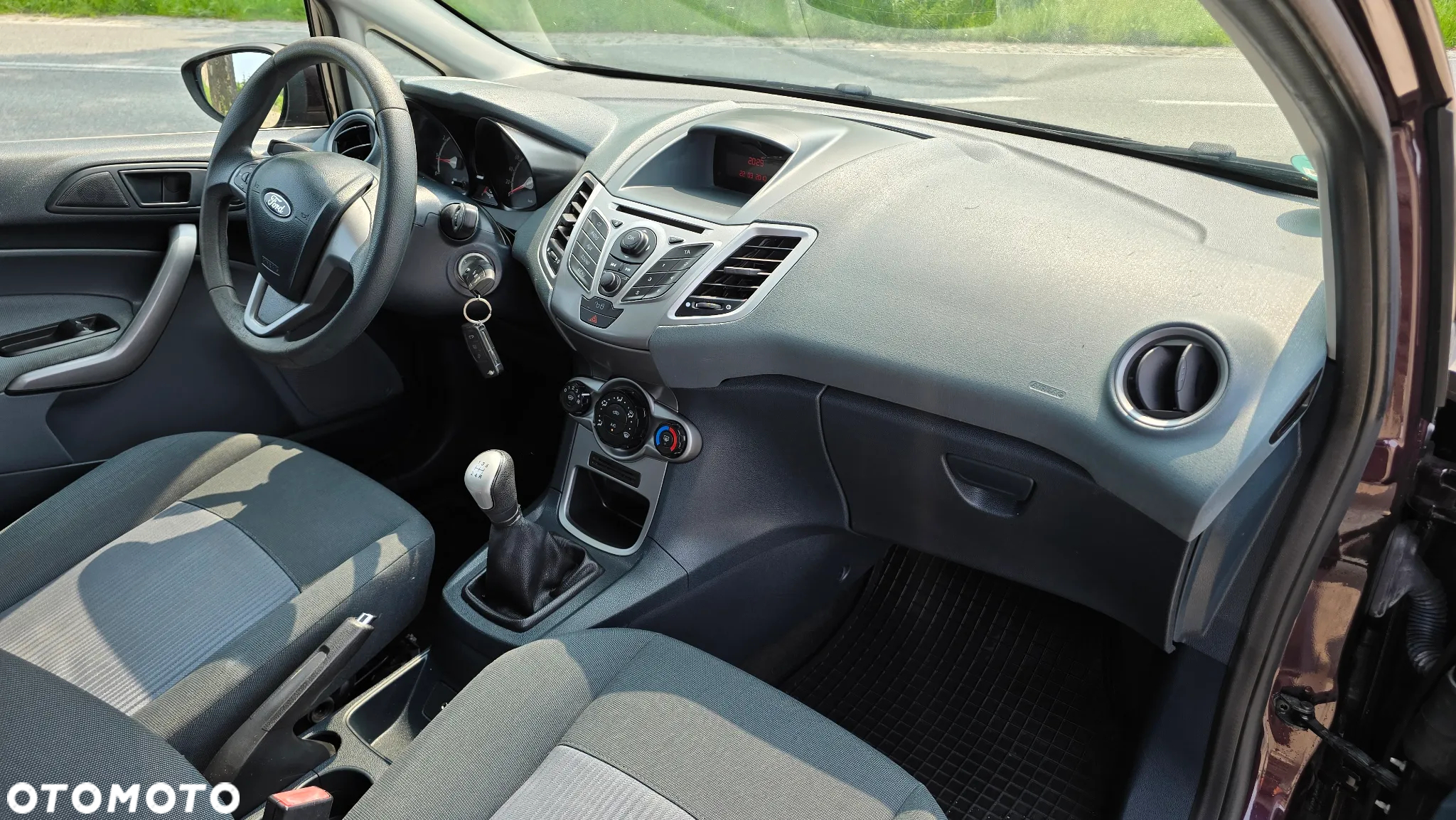 Ford Fiesta 1.25 Trend - 14