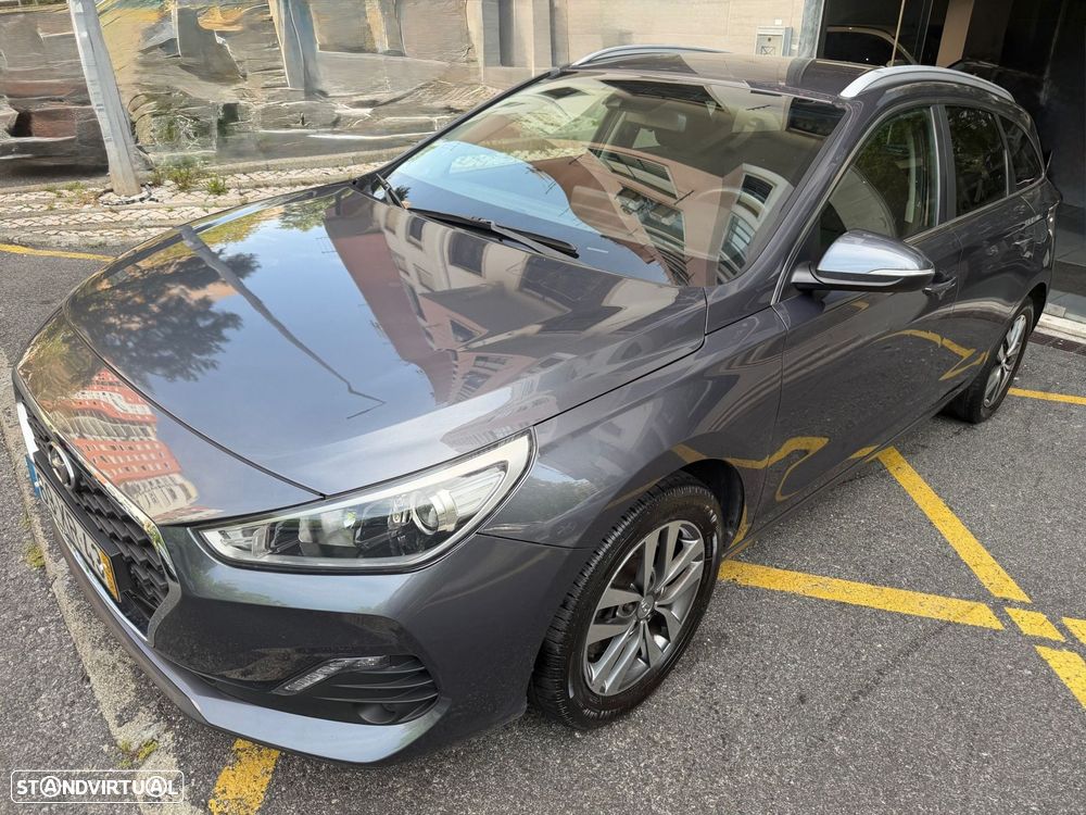 Hyundai i30 SW 1.6 CRDi Style+Navi - 19
