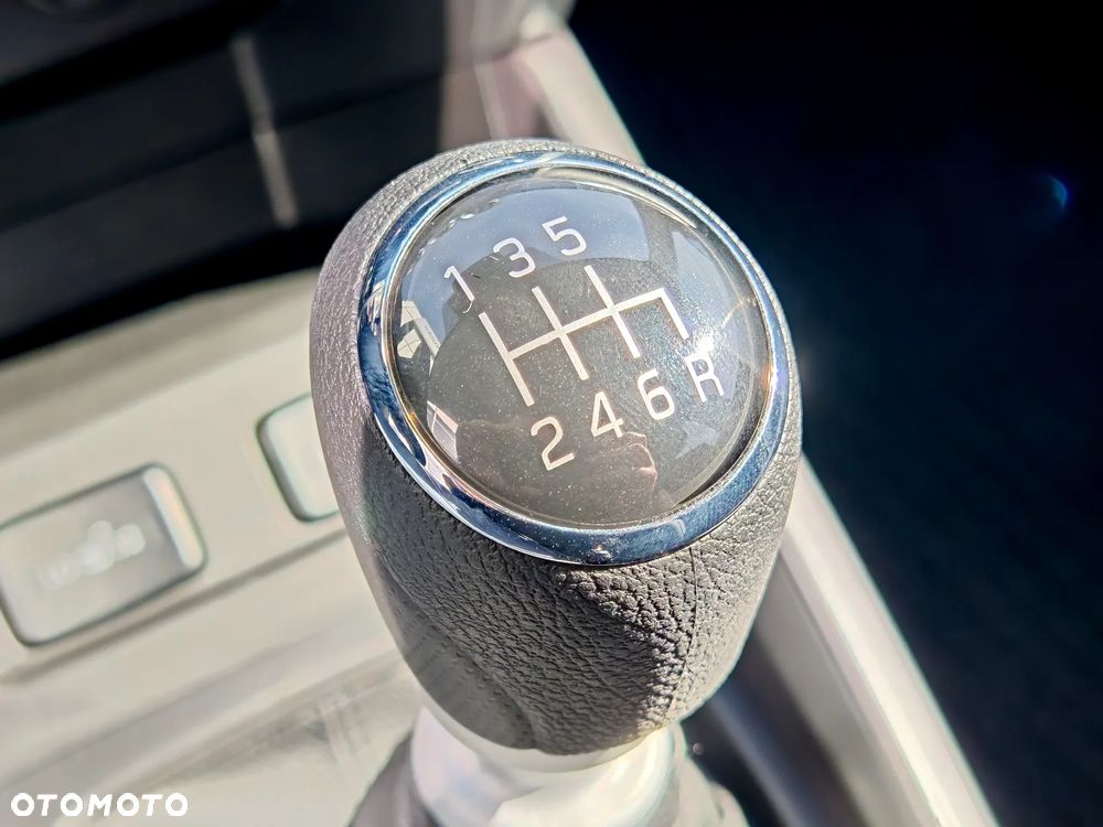 Suzuki Vitara 1.4 Boosterjet mHEV Elegance 2WD - 21