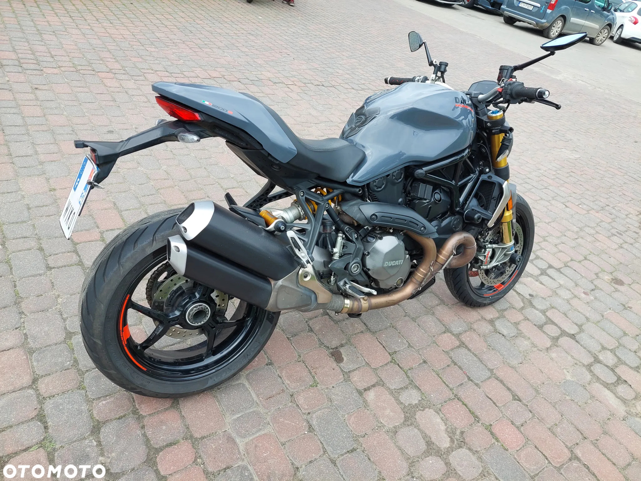Ducati Monster - 5