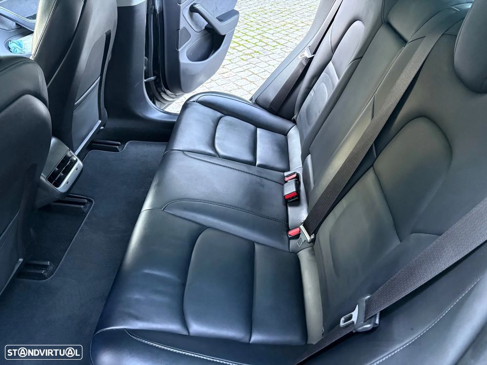 Tesla Model 3 Long-Range Dual Motor AWD - 6