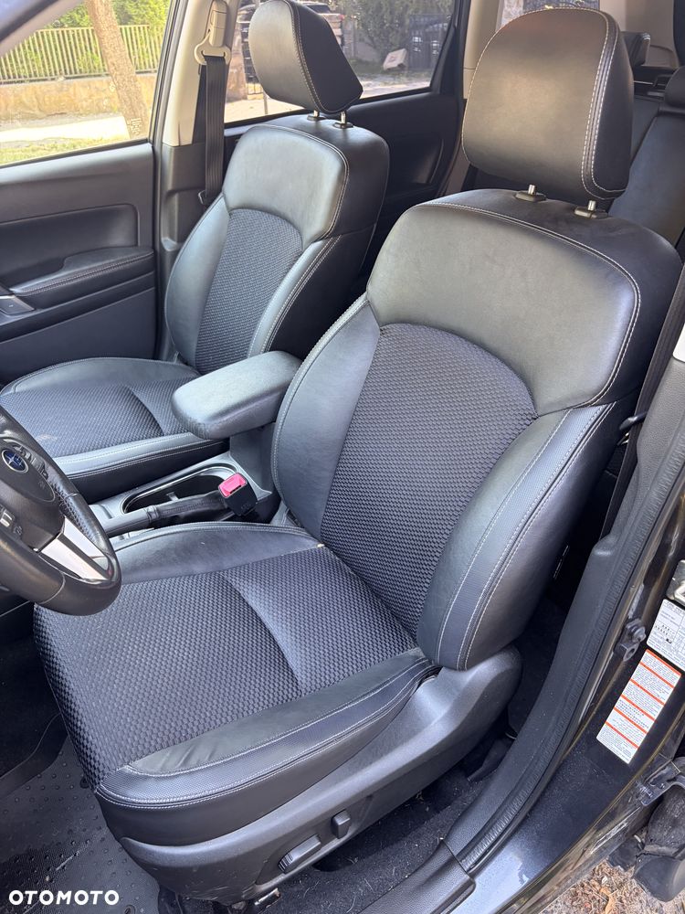 Subaru Forester 2.0 XT Sport Lineartronic - 12