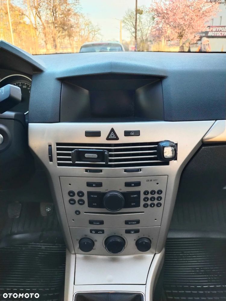 Opel Astra 1.4 - 11