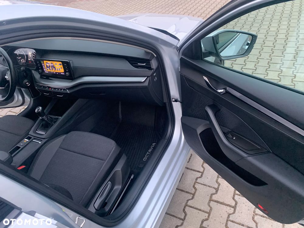 Skoda Octavia 1.5 TSI ACT Ambition - 22