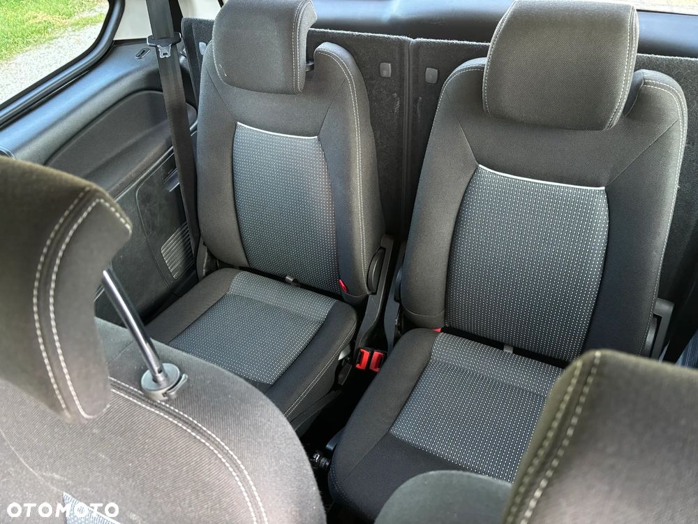 Ford Galaxy 2.0 TDCi Titanium - 11