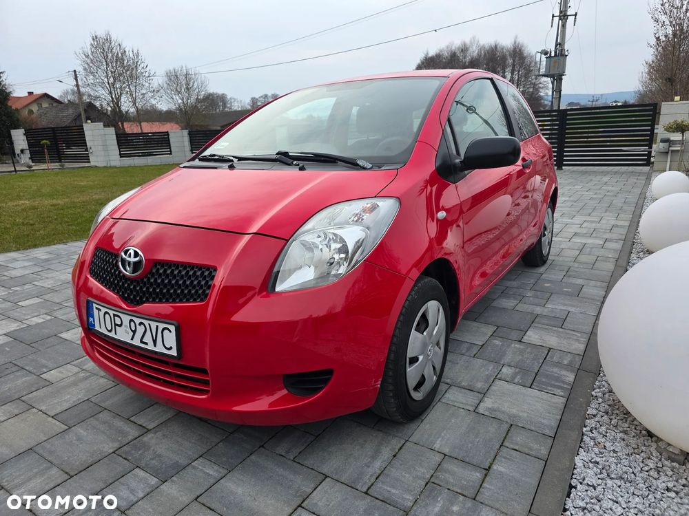 Toyota Yaris 1.0 Luna - 1