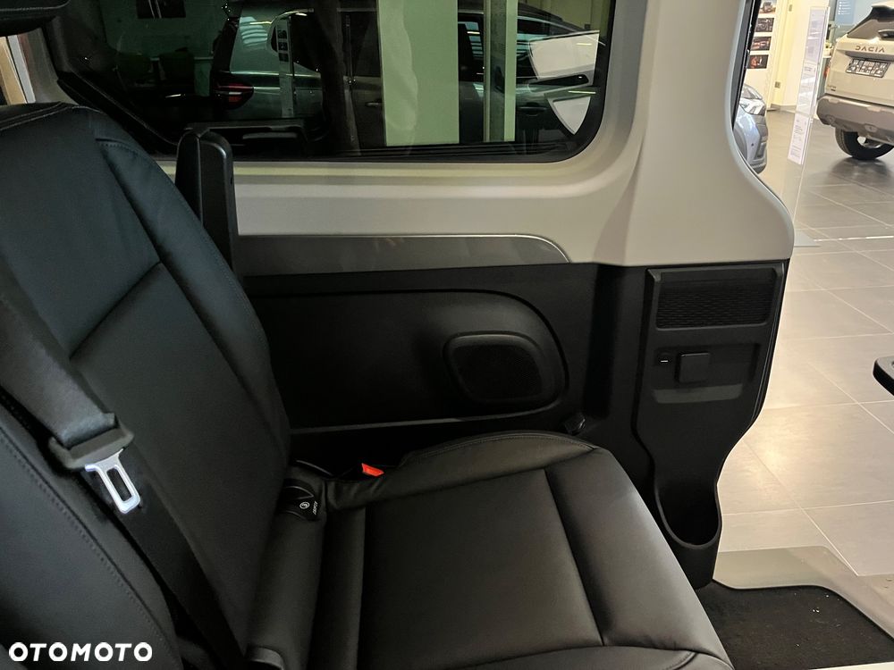 Renault Trafic - 25