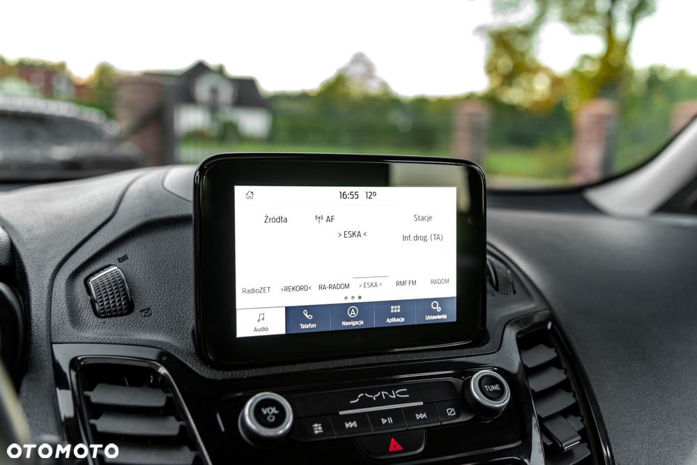 Ford Tourneo Connect 1.5 TDCi Trend PowerShift - 36