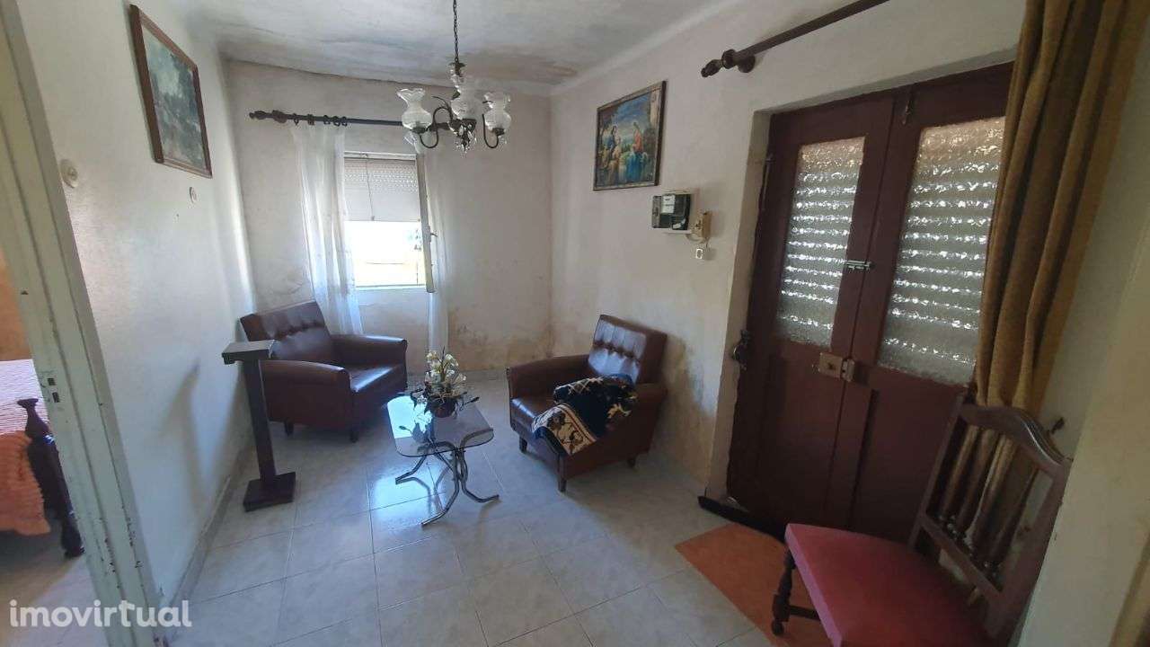 Moradia T3 com terreno (perto de Barroselas) (Neves) - Grande imagem: 3/6