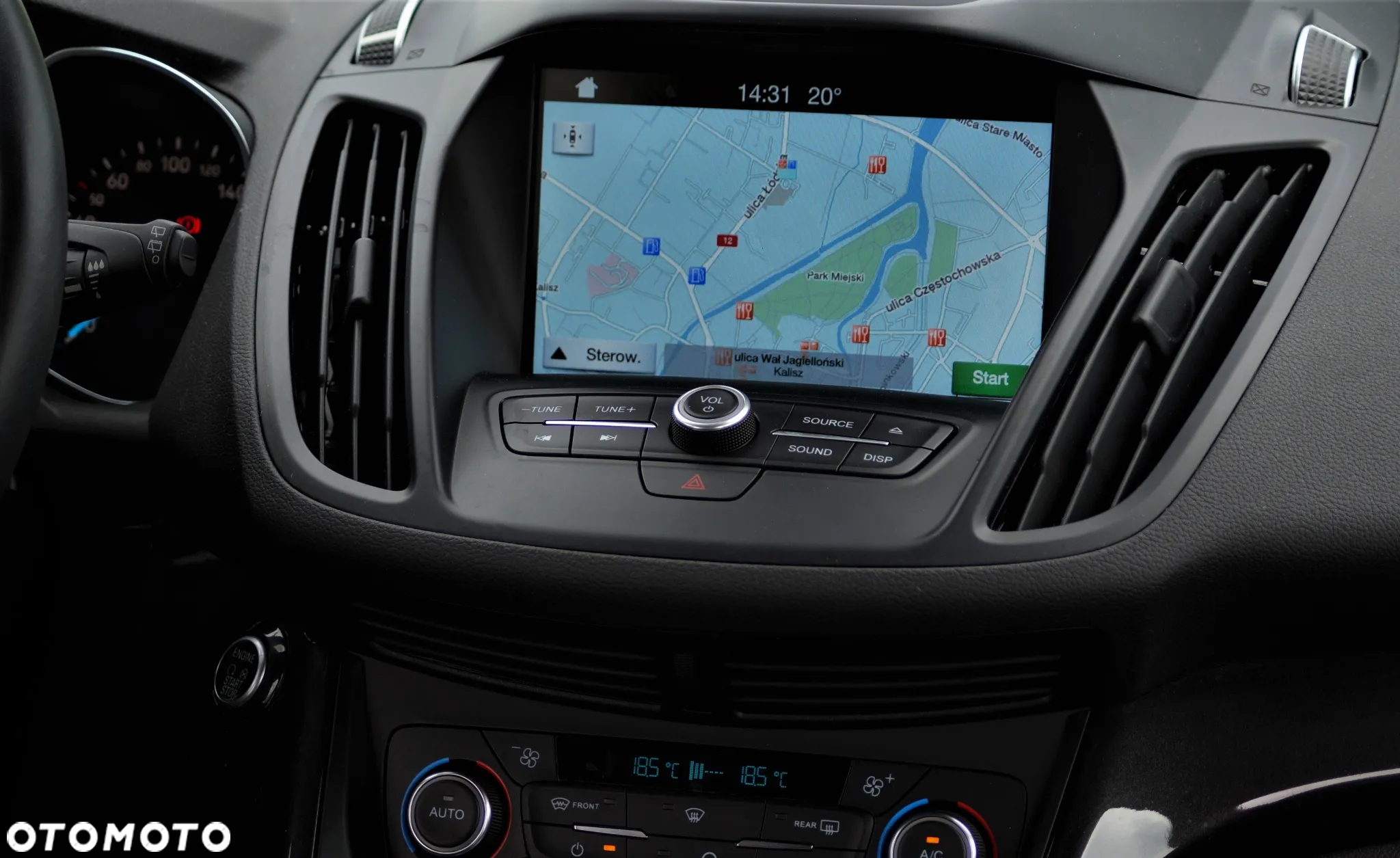 Ford Kuga - 36