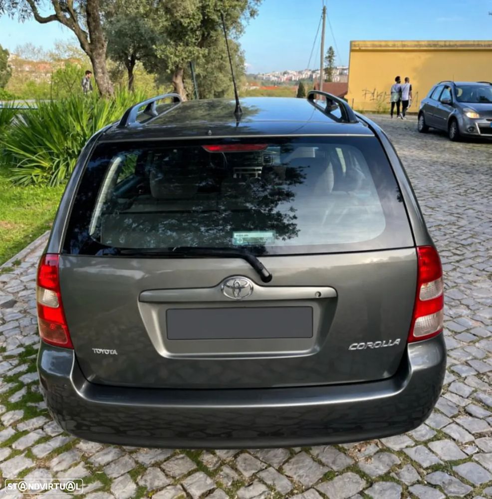 Toyota Corolla - 2