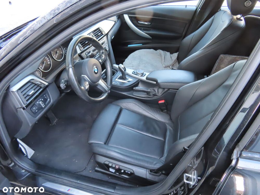 BMW Seria 3 330d Edition M Sport Shadow - 10