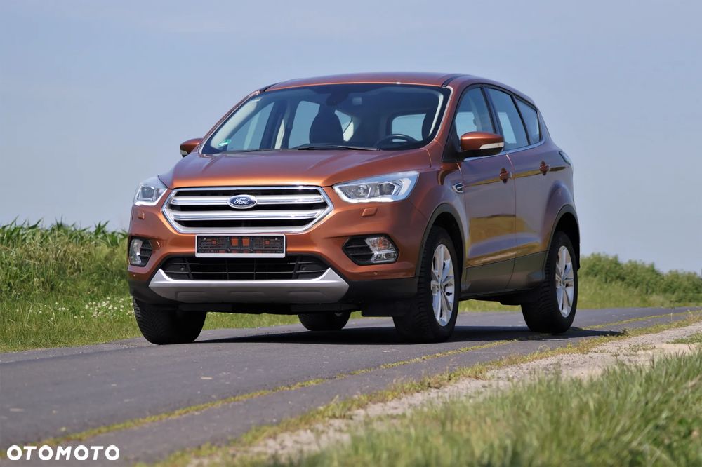 Ford Kuga - 9