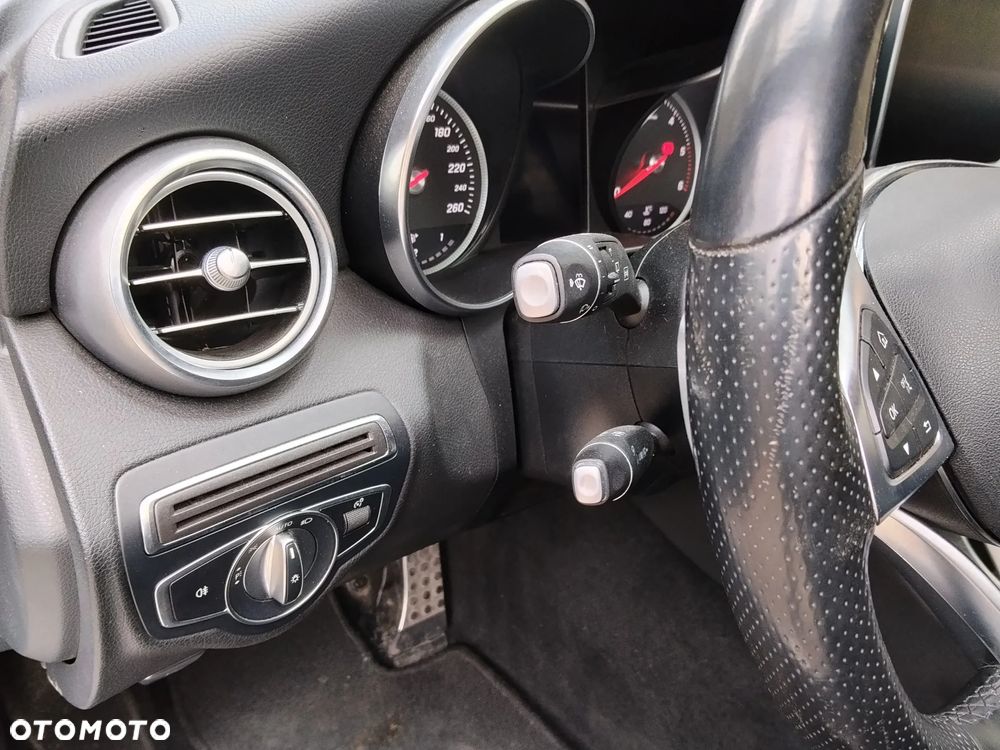 Mercedes-Benz Klasa C 220 (BlueTEC) d 7G-TRONIC - 7