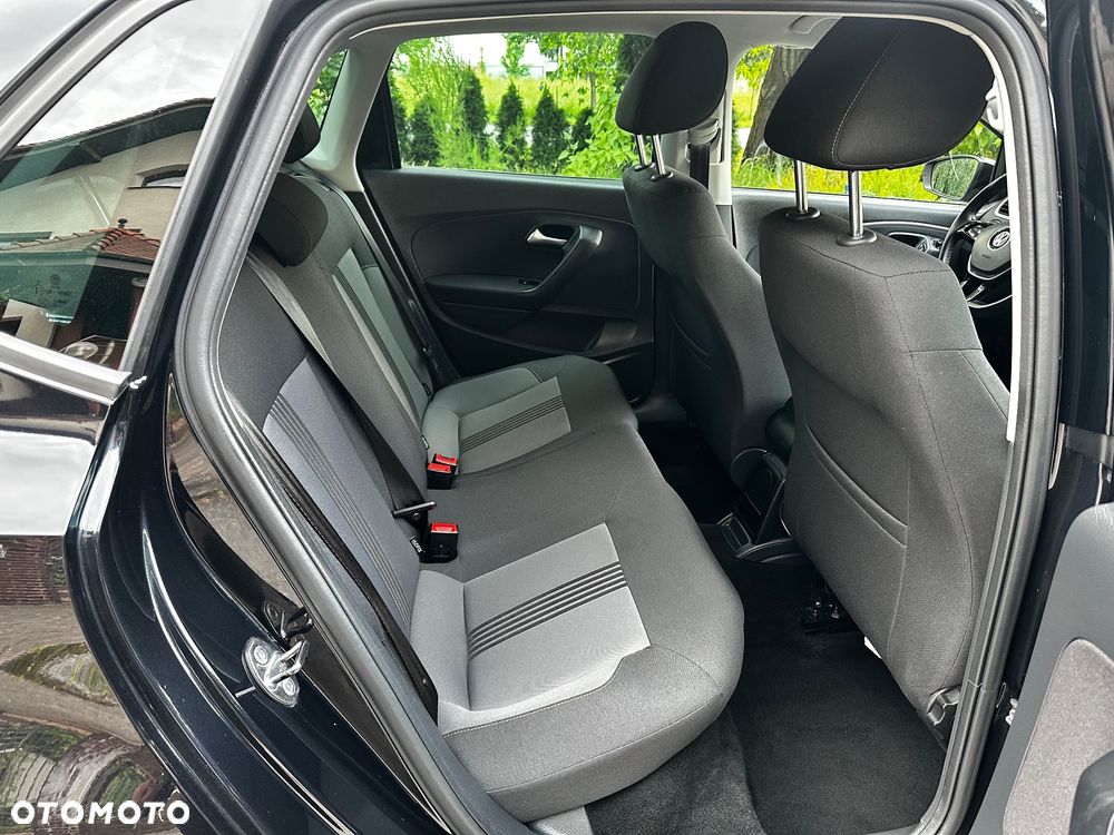 Volkswagen Polo 1.2 TSI Comfortline - 17
