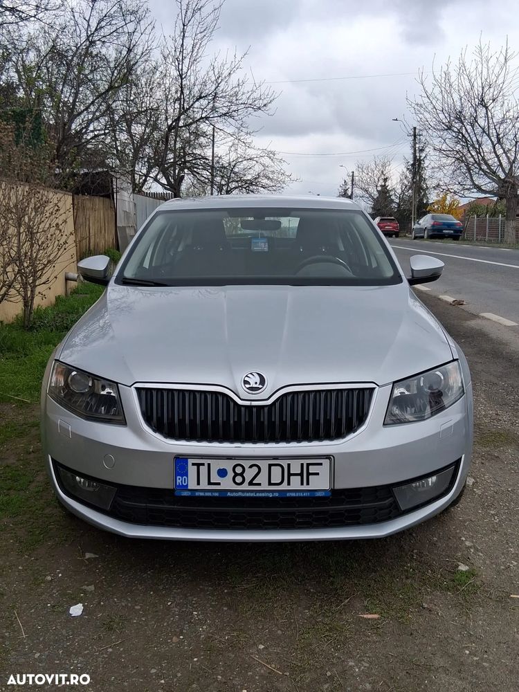 Skoda Octavia 1.6 TDI Active - 5