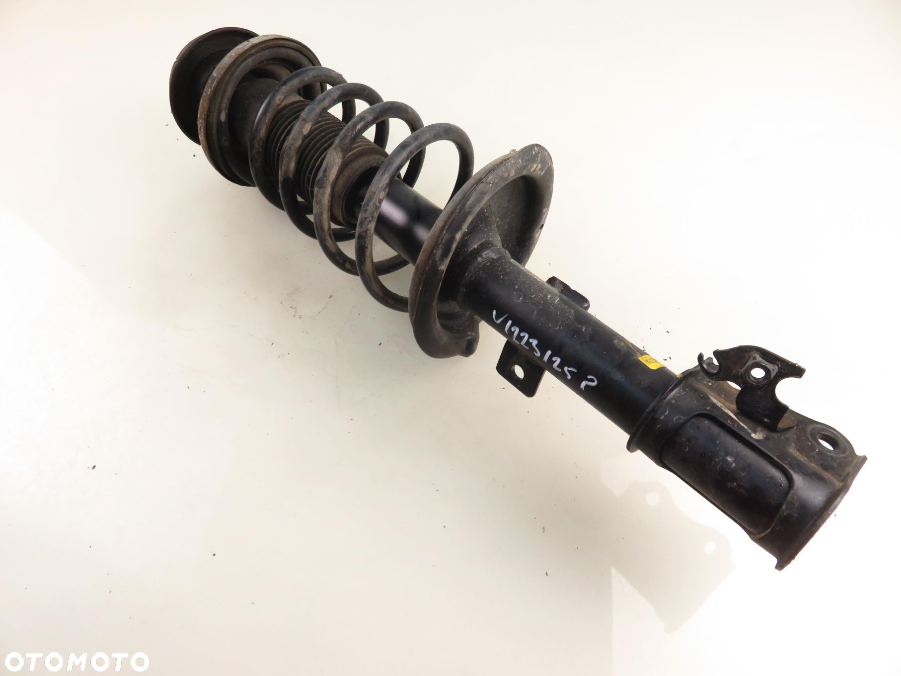 MCPERSON PRAWY PRZEDNI SUZUKI SWIFT III  1.3 91 - M13A G7273 - 2