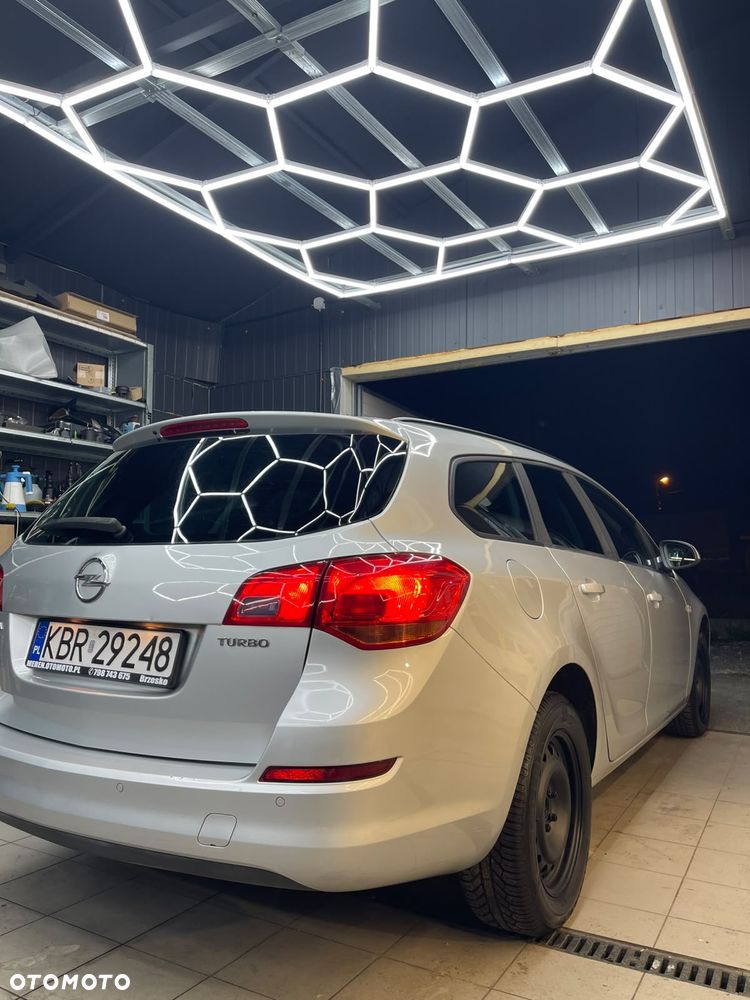 Opel Astra 1.4 Turbo - 12