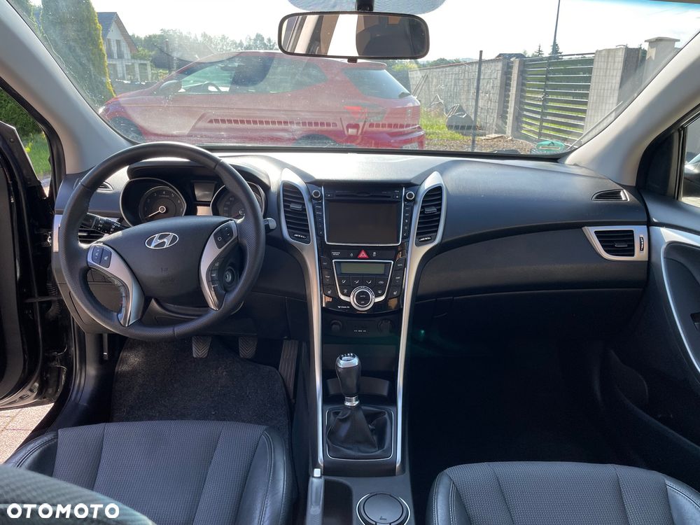 Hyundai i30 1.4 Premium - 9